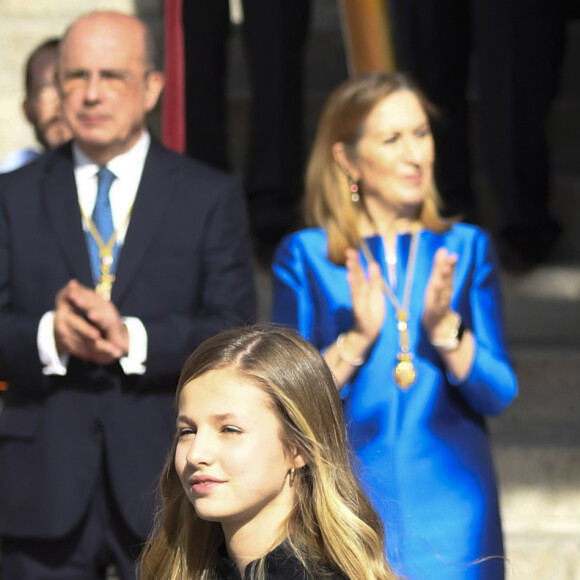 Le roi Felipe VI d'Espagne, accompagné de sa femme la reine Letizia et de leurs filles la princesse Leonor des Asturies et l'infante Sofia, présidait à la cérémonie d'ouverture de la XIVe législature au Parlement espagnol, le 3 février 2020 à Madrid.