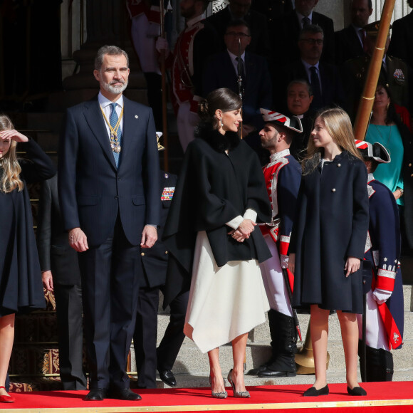 Le roi Felipe VI d'Espagne, accompagné de sa femme la reine Letizia et de leurs filles la princesse Leonor des Asturies et l'infante Sofia, présidait à la cérémonie d'ouverture de la XIVe législature au Parlement espagnol, le 3 février 2020 à Madrid.