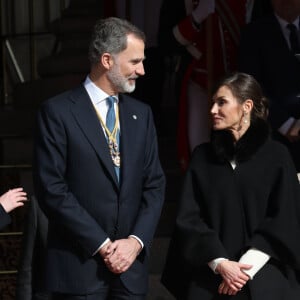 Le roi Felipe VI d'Espagne, accompagné de sa femme la reine Letizia et de leurs filles la princesse Leonor des Asturies et l'infante Sofia, présidait à la cérémonie d'ouverture de la XIVe législature au Parlement espagnol, le 3 février 2020 à Madrid.