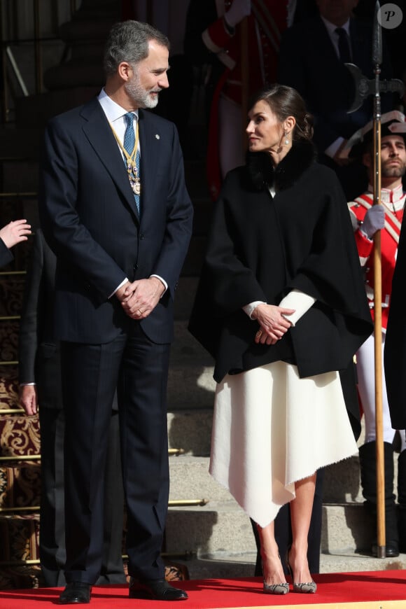 Le roi Felipe VI d'Espagne, accompagné de sa femme la reine Letizia et de leurs filles la princesse Leonor des Asturies et l'infante Sofia, présidait à la cérémonie d'ouverture de la XIVe législature au Parlement espagnol, le 3 février 2020 à Madrid.
