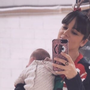 Alizée Lyonnet et sa fille Maggy sur Instagram, le 16 décembre 2019.