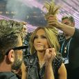 Jennifer Lopez juste avant la mi-temps du Super Bowl au Hard Rock Stadium de Miami, le 2 février 2020.