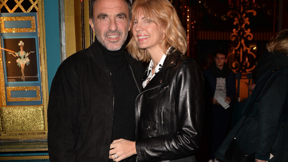 Nikos Aliagas et sa compagne Tina : sortie en amoureux pour Marc Lavoine