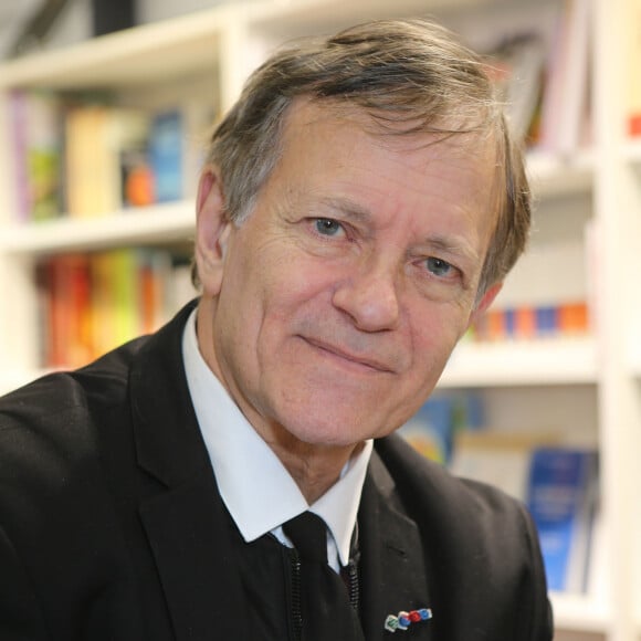 Francis Huster - Salon du Livre 2019 à la Porte de Versailles à Paris du 15 au 18 mars 2019. © Jean-Claude Woestelandt / Bestimage