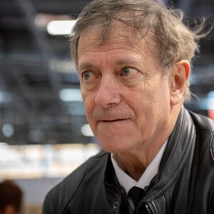 Francis Huster lors du Salon du livre de Paris. Le 17 mars 2019. @Serge Tenani/Avenir Pictures/ABACAPRESS.COM