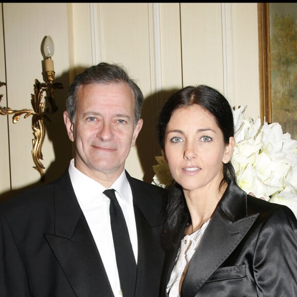 Francis Huster et Cristiana Reali - "Dîner des stars" en faveur du centre Pierre Huth de l'Institut Alfred Fournier au Pavillon Gabriel. Paris. Le 29 octobre 2007.