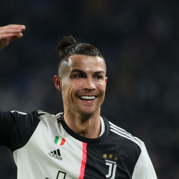 Cristiano Ronaldo lors du match de la juventus de Turin contre Parme Calcio à Turin le 19 janvier 2020.