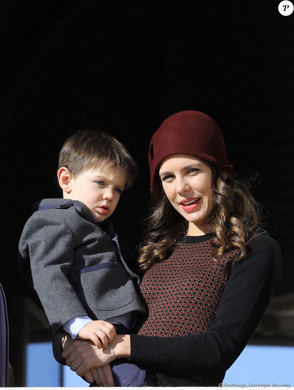 Charlotte Casiraghi Et Son Fils Rapha l Elmaleh La Famille Princi re charlotte-casiraghi-et-son-fils-rapha-l-elmaleh-la-famille-princi-re