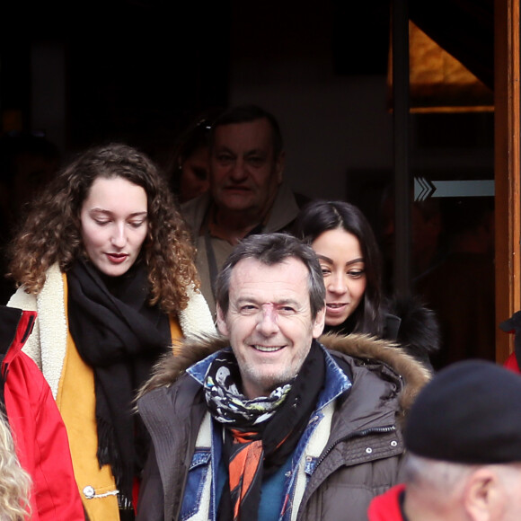 Jean-Luc Reichmann lors du photocall de la série "Léo Matteï, Brigade des mineurs" lors du 22ème Festival des créations télévisuelles de Luchon, France, le 7 février 2020. © Patrick Bernard/Bestimage