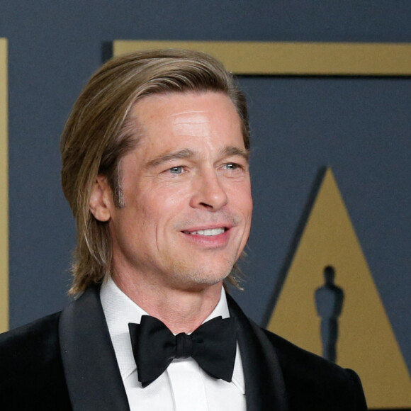 Brad Pitt a reçu l'Oscar du meilleur acteur dans un second rôle pour Once Upon a Time... in Hollywood de Quentin Tarantino le 9 février 2020 lors de la 92e cérémonie des Oscars à Los Angeles.