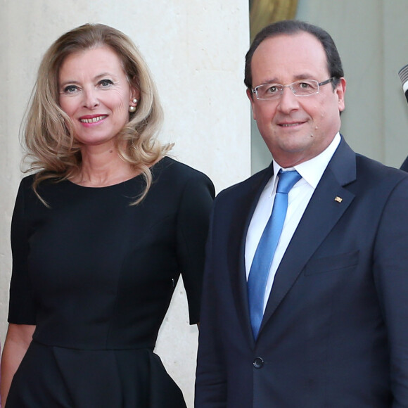 Francois Hollande et Valerie Trierweiler - Diner en l'honneur de Mr Joachim Gauck president federal d'Allemagne au palais de l'Elysee a Paris le 3 septembre 2013.