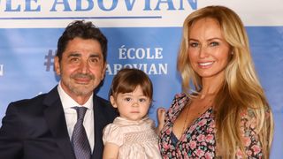 Adriana Karembeu affligée : son père refuse de voir sa fille Nina