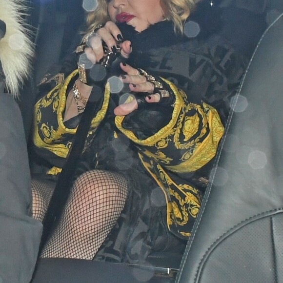 Madonna à la sortie de son concert au "The London Palladium" à Londres, le 12 février 2020.