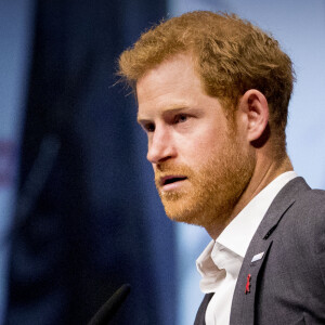 Elton John et le prince Harry participent à la conférence internationale "AIDS" à Amsterdam aux Pays-Bas le 24 juillet 2018.