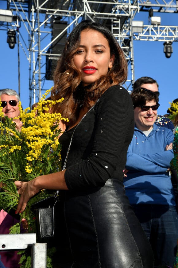 Flora Coquerel, Miss France 2014, Ambassadrice du Carnaval 2020, en partenariat avec L'Oréal professionnel, - 1er corso fleuri dans le cadre du 136ème Carnaval de Nice "Roi de la Mode" le 15 février 2020. Le Carnaval de Nice se déroule du 15 au 29 février 2020. Le Carnaval de Nice est l'un des trois plus grands et plus prestigieux au monde avec ceux de Rio et de Venise. Nice, le 15 février 2020. © Bruno Bebert/Bestimag