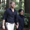 Le prince Harry, duc de Sussex et Meghan Markle, duchesse de Sussex (enceinte) visitent le site Redwoods Tree Walk à Rotorua, Nouvelle Zélande le 31 octobre 2018.