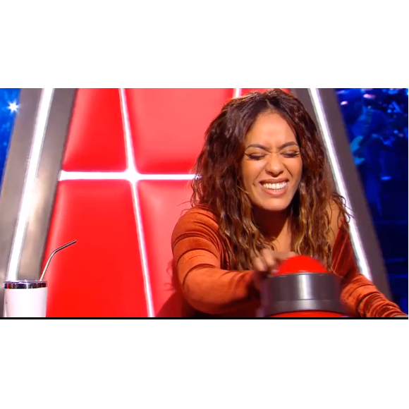 Amel Bent - Extrait de l'émission "The Voice" diffusée samedi 1er février 2020, TF1