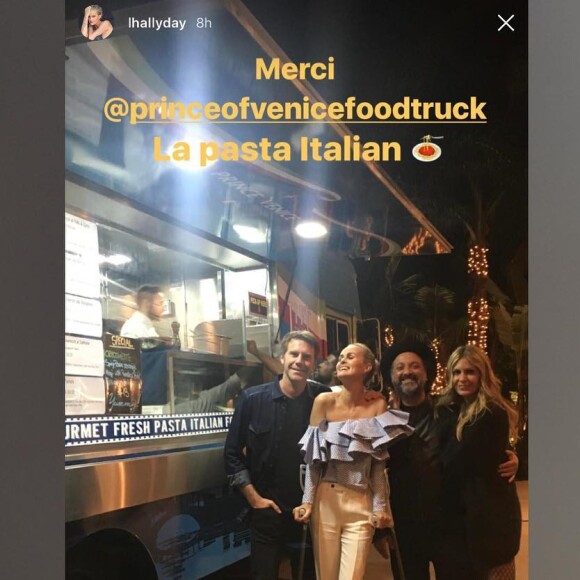Le prince Emmanuel-Philibert de Savoie (Emanuele Filiberto di Savoia) avec son amie Laeticia Hallyday à Los Angeles en mars 2017 devant son food truck Prince of Venice. Photo Instagram.