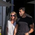 Exclusif - Britney Spears et son compagnon Sam Asghari sont allés déjeuner dans le restaurant 'Le Pain Quotidien' à Beverly Hills.
