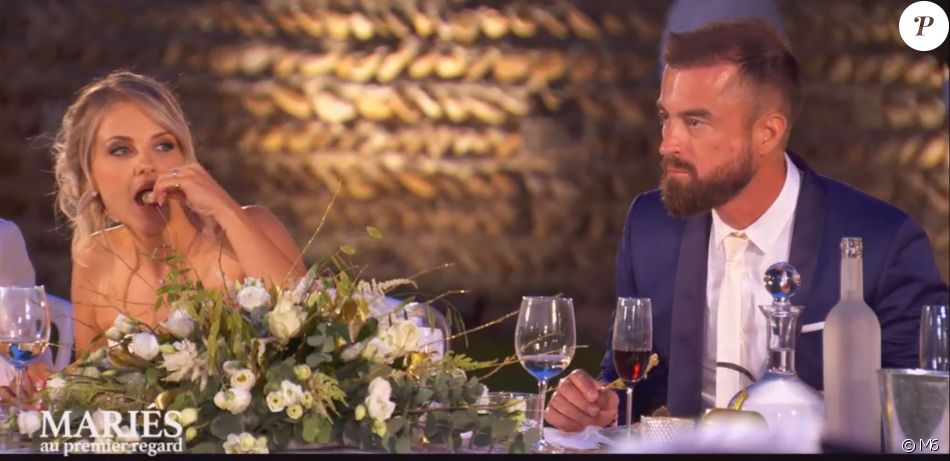 Au Premier Regard Vostfr Solenne et Matthieu dans 'Mariés au premier regard 2020, le 17 février