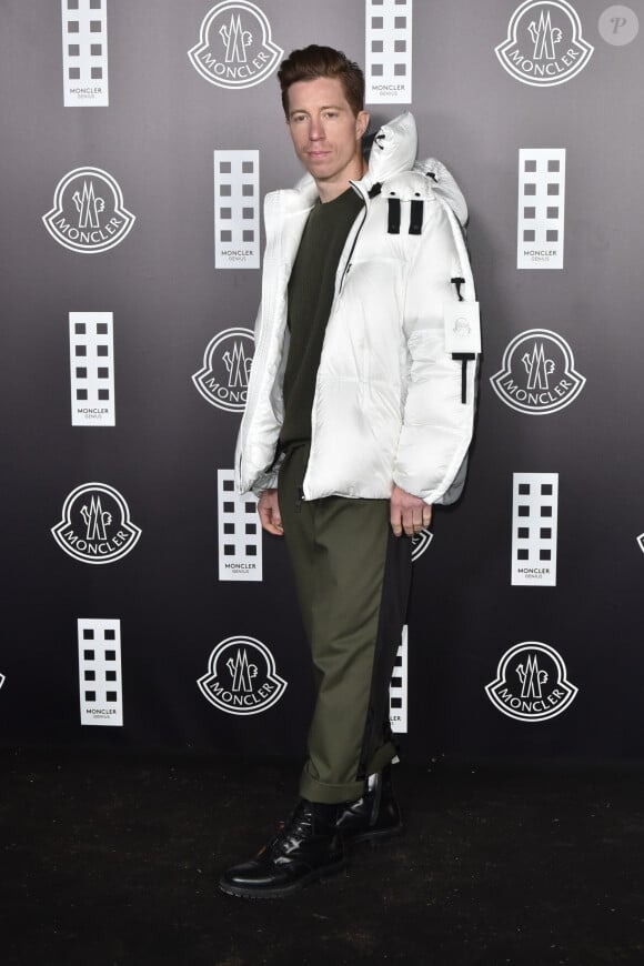 Le snowboarder Shaun White assiste à la soirée Moncler Genius lors de la Fashion Week de Milan en Italie, le 19 février 2020.