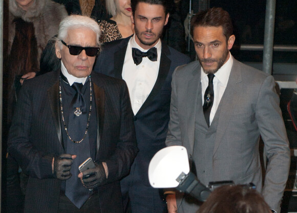 Karl Lagerfeld, Baptiste Giabiconi, Sébastien Jondeau lors de la soirée "Karl Lagerfeld's boat" à New York, le 30 mars 2015.