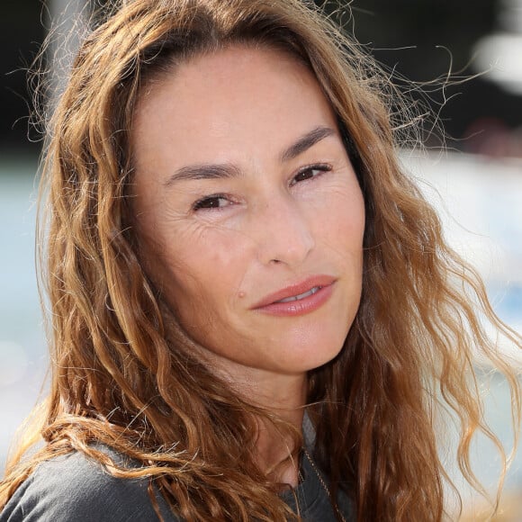 Vanessa Demouy - Photocall de la série "Demain nous appartient" lors de la 21e édition du Festival de la Fiction TV de la Rochelle. le 14 septembre 2019 © Patrick Bernard / Bestimage