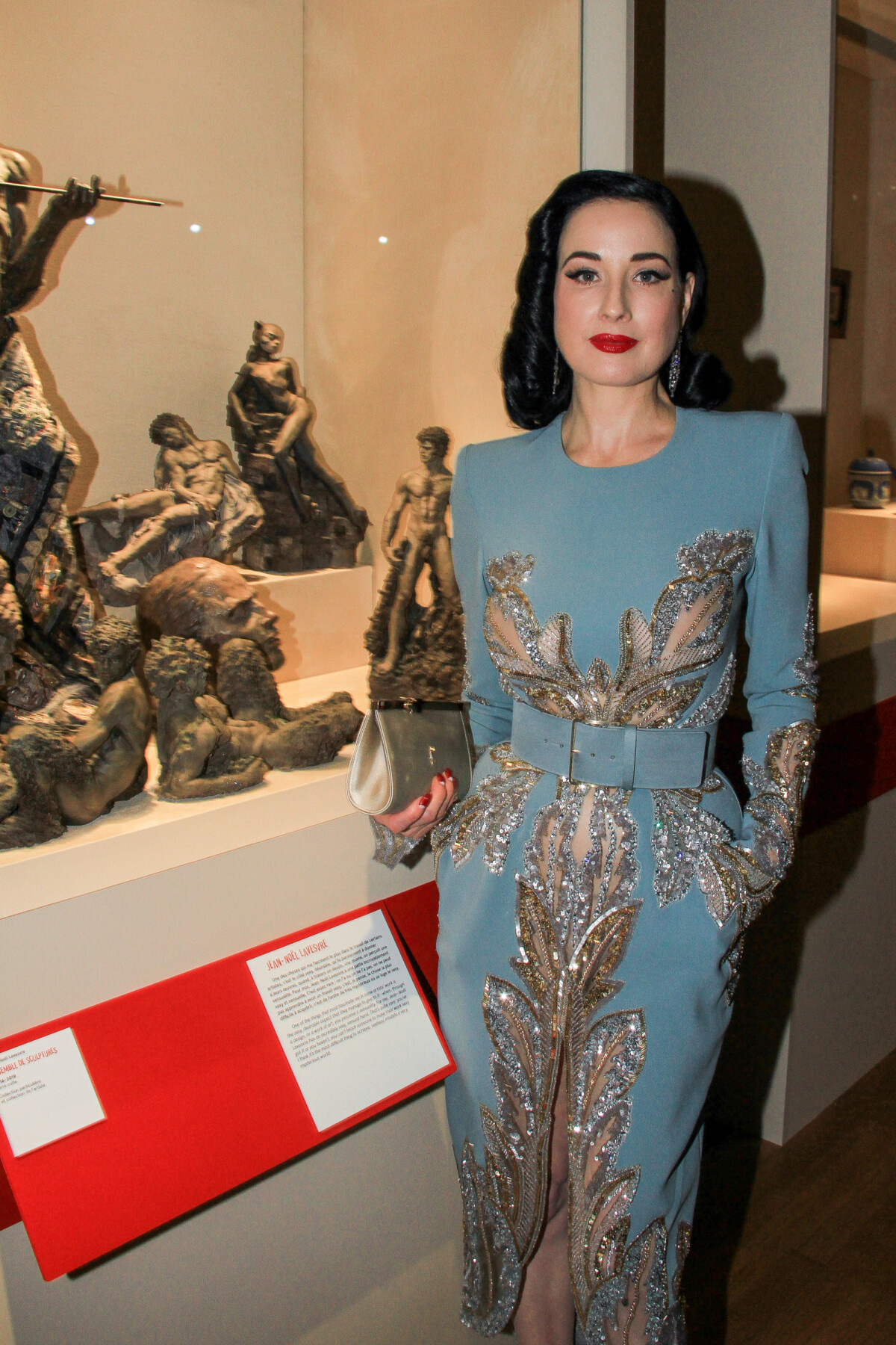 Photo Dita Von Teese lors du vernissage de l exposition consacrée à l oeuvre et l imaginaire