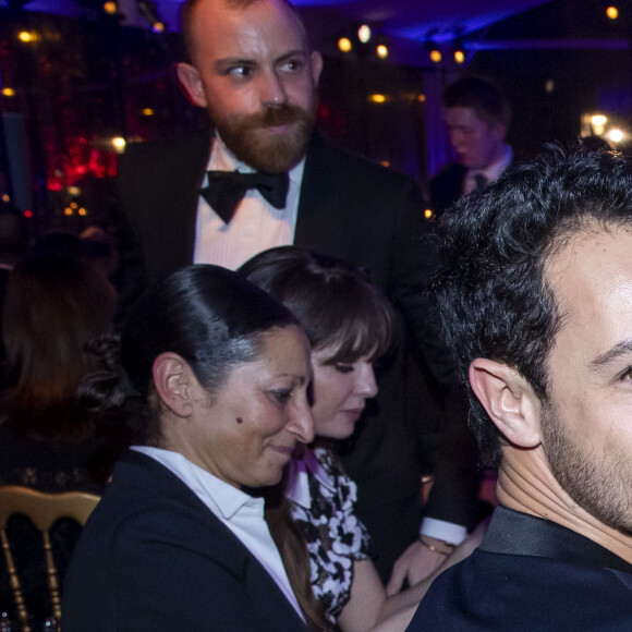 Iris Mittenaere (Miss France et Miss Univers 2016) et Diego El Glaoui - Dîner de gala de l'association AEM (Un Avenir pour les Enfants du Monde) au bénéfice des enfants du Rwanda organisé par B.Djian au Pavillon Ledoyen à Paris, France, le 12 décembre 2019. © Olivier Borde/Bestimage