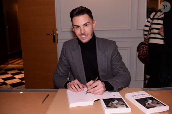 Exclusif - Baptiste Giabiconi fête le lancement de son livre "Karl et moi" au Royal Monceau à Paris le 26 février 2020. © Rachid Bellak/Bestimage