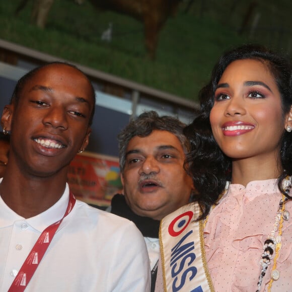 Clémence Botino, Miss France 2020, en visite au Salon de l'agriculture à Paris. Le 26 février 2020 © Panoramic / Bestimage 26/02/2020 - Paris