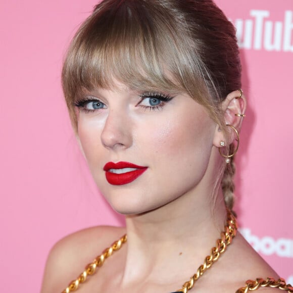 Taylor Swift au photocall des "2019 Billboard Women in Music" à Los Angeles, le 12 décembre 2019.