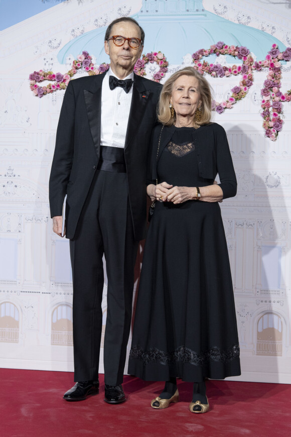 Louis Schweitzer et sa femme Agnès Schmitz - Photocall du 40ème Gala de Charité AROP (Association pour le Rayonnement de l'Opéra de Paris) à l'Opera Garnier à Paris le 27 février 2020. © Pierre Perusseau/Bestimage