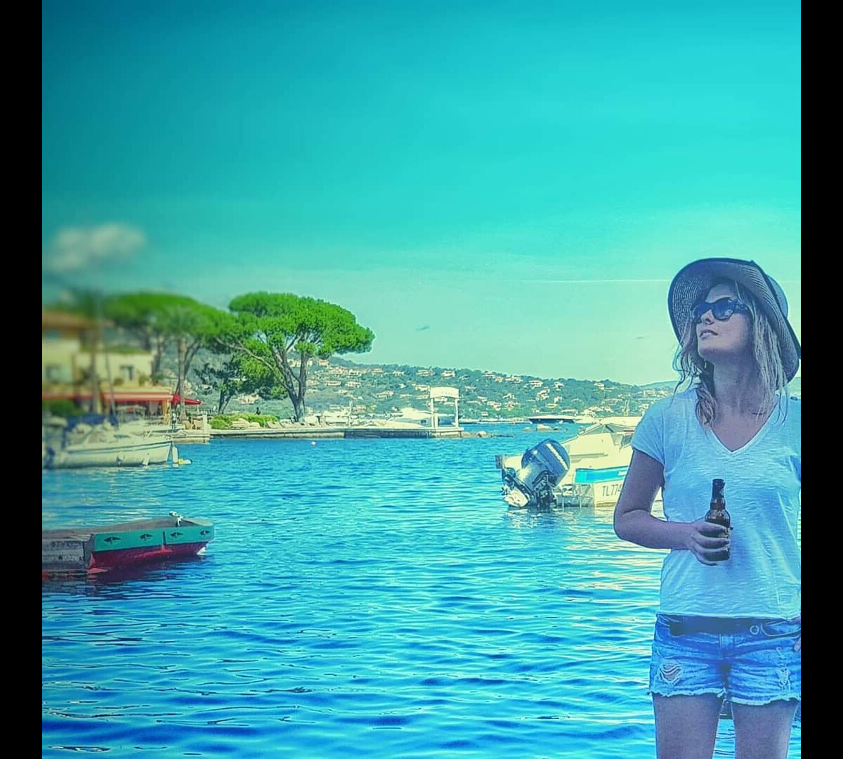 Photo Aurélia de "L'amour est dans le pré" au soleil, le 30 septembre