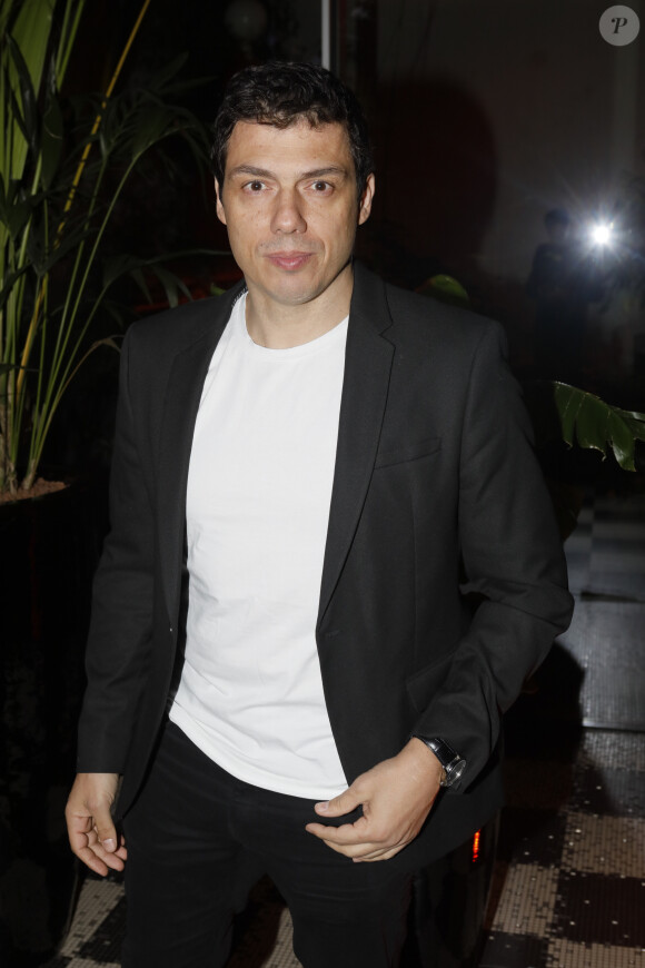 Taïg Khris lors de la vente aux enchères caritative à la soirée "Women for Women" aux Bains-Douches à Paris, France, le 27 février 2020, en marge de la semaine de la mode à Paris. La top model O.Guillermand et J.P.Marois, Propriétaire des Bains, ont réuni la mode en pleine fashion week pour une vente de charité au profit de Plan International France. Grâce aux généreuses donations de femmes photographes et avec le soutien gracieux de Maître A.Giquello, Président de Drouot Patrimoine,O.Guillermand a mis aux enchères une quinzaine de photographies de femmes prises par des femmes photographes au profit de programmes en faveur des droits des filles menés par l'ONG Plan International France. La soirée a permis de récolter 51 000 € grâce à la vente aux enchères de photographies signées par Ellen Von Unwerth, Sonia Sieff, Amanda Charchian, Ami Sioux, Anna Palma, Bibi Borthwick, Camilla Akrans, Carin Backoff, Carlotta Kohl, Charlotte Wales, Danielle Levitt, Emma Tempest, Maripol, Pamela Hanson, Posternak Tanya & Zhenya et Yulia Gorbachenko. © Veeren-Clovis/Bestimage
