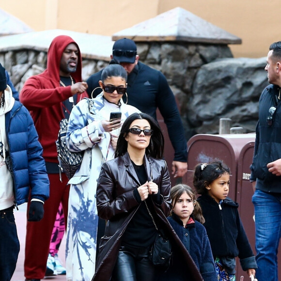 Corey Gamble, Travis Scott, Kourtney Kardashian, Kylie Jenner, Penelope Disick, North West - Exclusif - Les Kardashian passent la journée à Disney Magic Kingdom à Orlando en Floride, le 23 janvier 2020