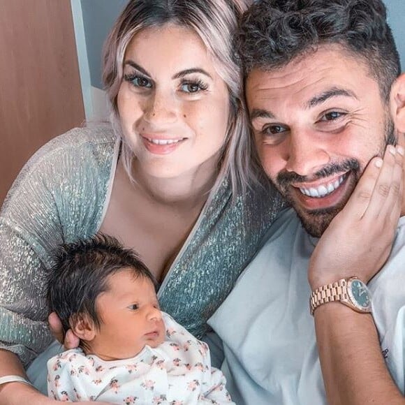 Carla Moreau et Kevin Guedj des "Marseillais" avec leur fille Ruby, Instagram, photo du 16 octobre 2019