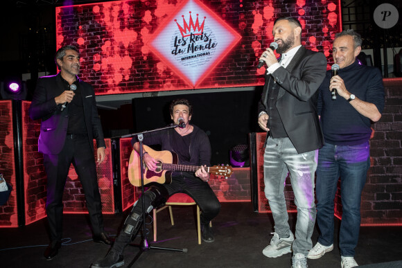 Exclusif - Ary Abittan, Patrick Bruel, Cyril Hanouna, Elie Semoun - 8ème gala de l'association "Les Rois du Monde" avec un plateau d'artistes et une vente aux enchères au profit des enfants défavorisés, orphelins et hospitalisés, suivi d'une soirée dansante à la Salle Wagram à Paris, le 2 mars 2020. Le lancement de la traditionnelle vente caritative d'oeuvres d'artistes contemporains les plus prisés du moment a été bousculé avec la mise aux enchères spontanée de la guitare de Patrick Bruel, faisant s'envoler les dons. La suite de la vente s'est déroulée dans une ambiance électrique, avec pour commissaire-priseur C. Hanouna, soutien de la première heure des Rois du Monde. Enfin, l'association a annoncé hier soir son implication de plus en plus forte à l'international, les actions à venir pour l'année 2020, et la sortie du livre de la présidente Stéphanie Robert : "Solide et solidaire. Les Rois du Monde s'engagent aujourd'hui d'avantage à l'international et oeuvrent en faveur du financement de programmes locaux axés sur l'éducation, la santé, l'alimentation, le développement durable et les droits des enfants. Une ambition toujours plus forte pour l'association qui se mobilise chaque jour, grâce aux dons et à ses partenaires, mécènes et personnalités, pour rendre meilleure la vie des enfants défavorisés. © Cyril Moreau-Rachid Bellak/Bestimage