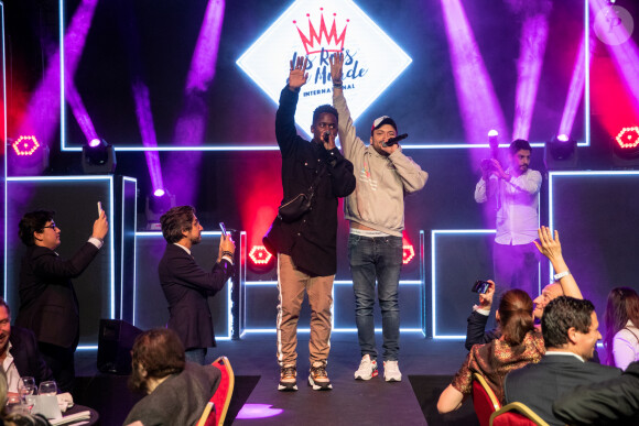 Exclusif - Black M (Black Mesrimes) et Kev Adams - 8ème gala de l'association "Les Rois du Monde" avec un plateau d'artistes et une vente aux enchères au profit des enfants défavorisés, orphelins et hospitalisés, suivi d'une soirée dansante à la Salle Wagram à Paris, le 2 mars 2020. Le lancement de la traditionnelle vente caritative d'oeuvres d'artistes contemporains les plus prisés du moment a été bousculé avec la mise aux enchères spontanée de la guitare de Patrick Bruel, faisant s'envoler les dons. La suite de la vente s'est déroulée dans une ambiance électrique, avec pour commissaire-priseur C. Hanouna, soutien de la première heure des Rois du Monde. Enfin, l'association a annoncé hier soir son implication de plus en plus forte à l'international, les actions à venir pour l'année 2020, et la sortie du livre de la présidente Stéphanie Robert : "Solide et solidaire. Les Rois du Monde s'engagent aujourd'hui d'avantage à l'international et oeuvrent en faveur du financement de programmes locaux axés sur l'éducation, la santé, l'alimentation, le développement durable et les droits des enfants. Une ambition toujours plus forte pour l'association qui se mobilise chaque jour, grâce aux dons et à ses partenaires, mécènes et personnalités, pour rendre meilleure la vie des enfants défavorisés. © Cyril Moreau-Rachid Bellak/Bestimage