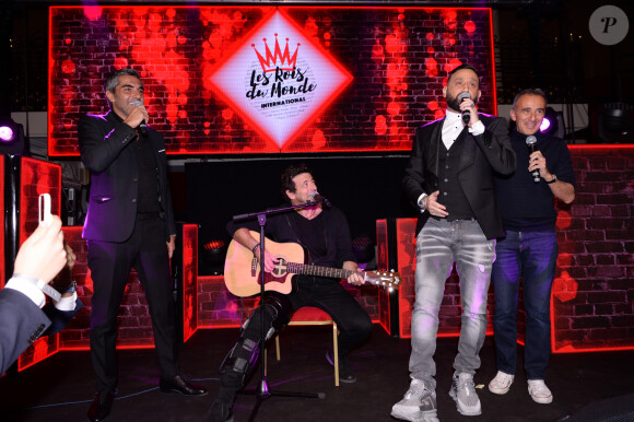 Exclusif - Ary Abittan, Patrick Bruel, Cyril Hanouna, Elie Semoun - 8ème gala de l'association "Les Rois du Monde" avec un plateau d'artistes et une vente aux enchères au profit des enfants défavorisés, orphelins et hospitalisés, suivi d'une soirée dansante à la Salle Wagram à Paris, le 2 mars 2020. Le lancement de la traditionnelle vente caritative d'oeuvres d'artistes contemporains les plus prisés du moment a été bousculé avec la mise aux enchères spontanée de la guitare de Patrick Bruel, faisant s'envoler les dons. La suite de la vente s'est déroulée dans une ambiance électrique, avec pour commissaire-priseur C. Hanouna, soutien de la première heure des Rois du Monde. Enfin, l'association a annoncé hier soir son implication de plus en plus forte à l'international, les actions à venir pour l'année 2020, et la sortie du livre de la présidente Stéphanie Robert : "Solide et solidaire. Les Rois du Monde s'engagent aujourd'hui d'avantage à l'international et oeuvrent en faveur du financement de programmes locaux axés sur l'éducation, la santé, l'alimentation, le développement durable et les droits des enfants. Une ambition toujours plus forte pour l'association qui se mobilise chaque jour, grâce aux dons et à ses partenaires, mécènes et personnalités, pour rendre meilleure la vie des enfants défavorisés. © Cyril Moreau-Rachid Bellak/Bestimage