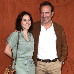 Jean Dujardin et sa femme Nathalie Péchalat - People au village pour la finale hommes lors des internationaux de France de tennis de Roland Garros 2019 à Paris le 9 juin 2019. © Jacovides - Moreau / Bestimage