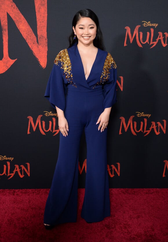 Lana Condor assiste à l'avant-première de Mulan au théâtre El Capitan, à Hollywood. Los Angeles, le 9 mars 2020.