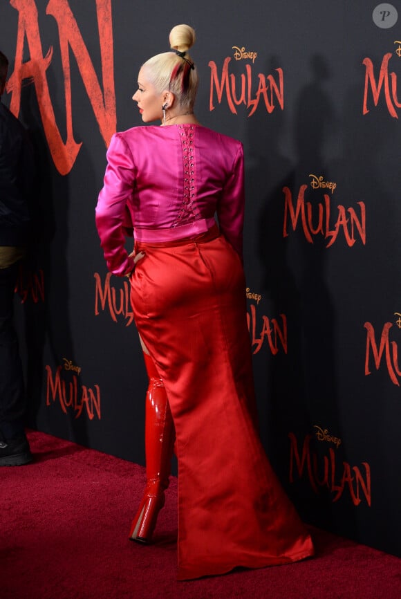 Christina Aguilera assiste à l'avant-première de Mulan au théâtre El Capitan, à Hollywood. Los Angeles, le 9 mars 2020.