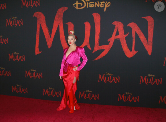 Christina Aguilera assiste à l'avant-première de Mulan au théâtre El Capitan, à Hollywood. Los Angeles, le 9 mars 2020.