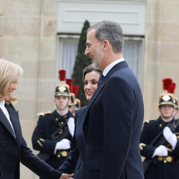 Le président Emmanuel Macron et la première dame Brigitte Macron ont reçu le roi Felipe VI d'Espagne et la reine Letizia à déjeuner au palais de l'Elysée, à Paris, le 11 mars 2020, avant la cérémonie de la Journée nationale d'hommage aux victimes du terrorisme organisée au Trocadéro. © Dominique Jacovides / Bestimage