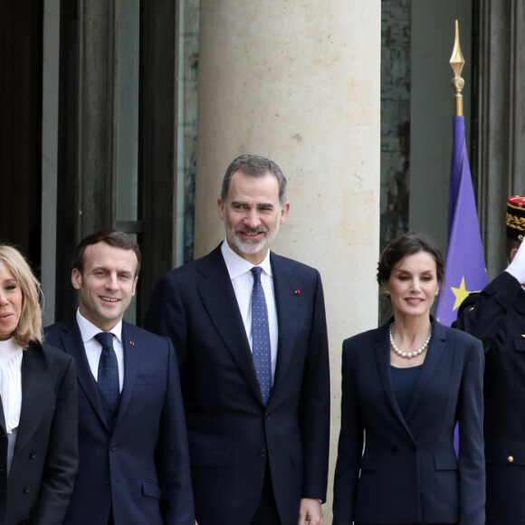 Le président Emmanuel Macron et la première dame Brigitte Macron ont reçu le roi Felipe VI d'Espagne et la reine Letizia à déjeuner au palais de l'Elysée, à Paris, le 11 mars 2020, avant la cérémonie de la Journée nationale d'hommage aux victimes du terrorisme organisée au Trocadéro. © Stéphane Lemouton / Bestimage