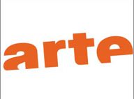Cas de grippe A chez Arte : les salariés de la chaîne avancent masqués... et ça les fait rigoler !