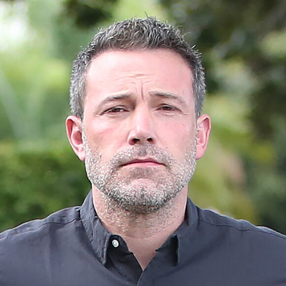 Ben Affleck se promène dans les rues de Los Angeles le 3 mars 2020.