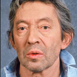 Archives - Serge Gainsbourg dans les coulisses de l'émission "Farandole 15". Le 18 janvier 1988.