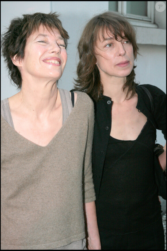 Jane Birkin avec sa fille Kate Barry - Soirée de lancement des collections hiver 2007 de La Redoute à Paris. Le 23 mai 2007.